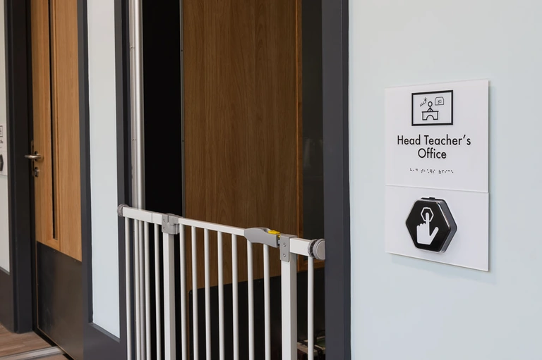 Newark Orchard School Talking Sign