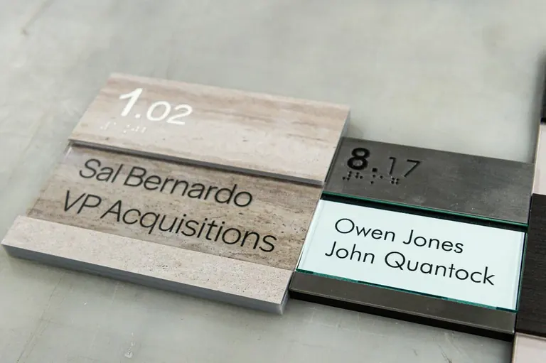 Puzzle Signs